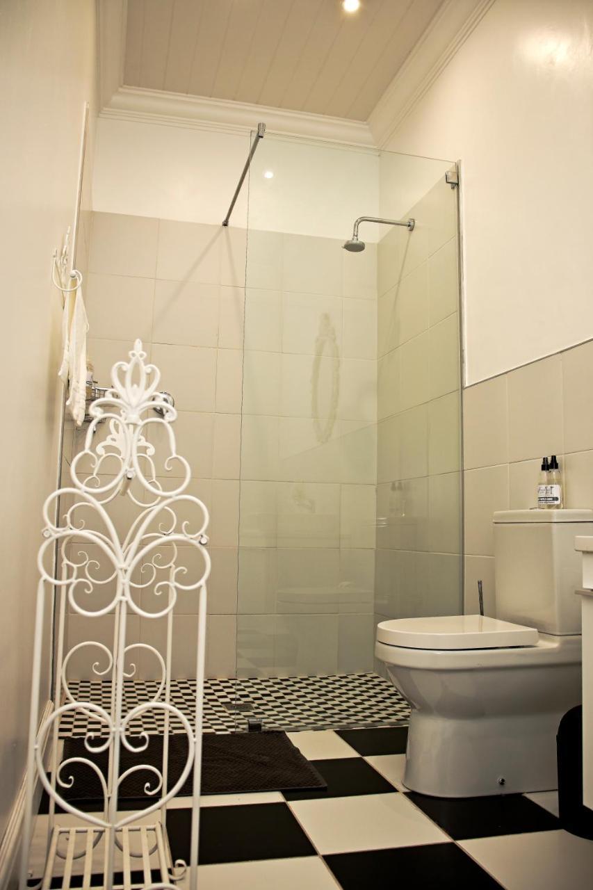French Karoo Guesthouse ボーフォート・ウェスト エクステリア 写真